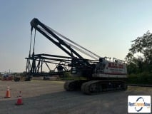picture of a crane