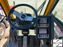 picture of a crane