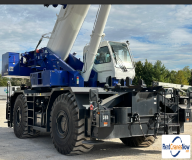 picture of a crane