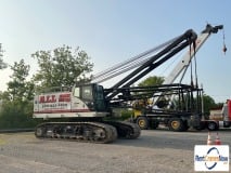 picture of a crane