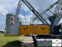picture of a crane