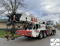 picture of a crane