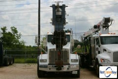 picture of a crane
