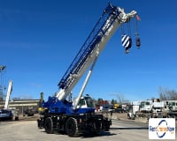 picture of a crane