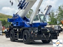 picture of a crane
