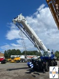 picture of a crane