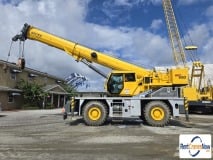picture of a crane