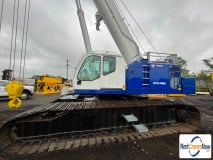 picture of a crane
