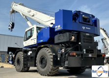 picture of a crane