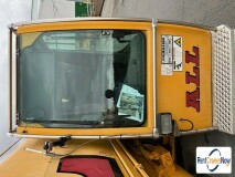 picture of a crane