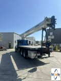 picture of a crane