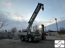 picture of a crane