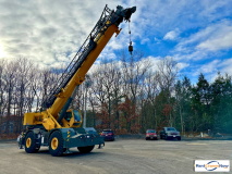 picture of a crane