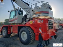picture of a crane