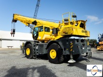picture of a crane