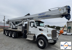 picture of a crane