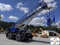 picture of a crane