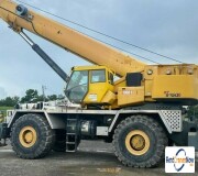 picture of a crane