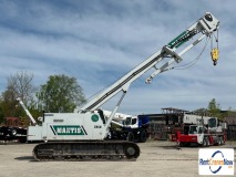 picture of a crane